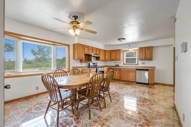 $550,000 | 9335 West County Line Road, Unit 9325, Milwaukee, WI 53224