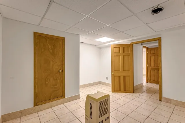 $550,000 | 9335 West County Line Road, Unit 9325, Milwaukee, WI 53224