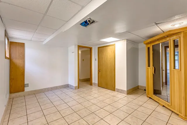 $550,000 | 9335 West County Line Road, Unit 9325, Milwaukee, WI 53224