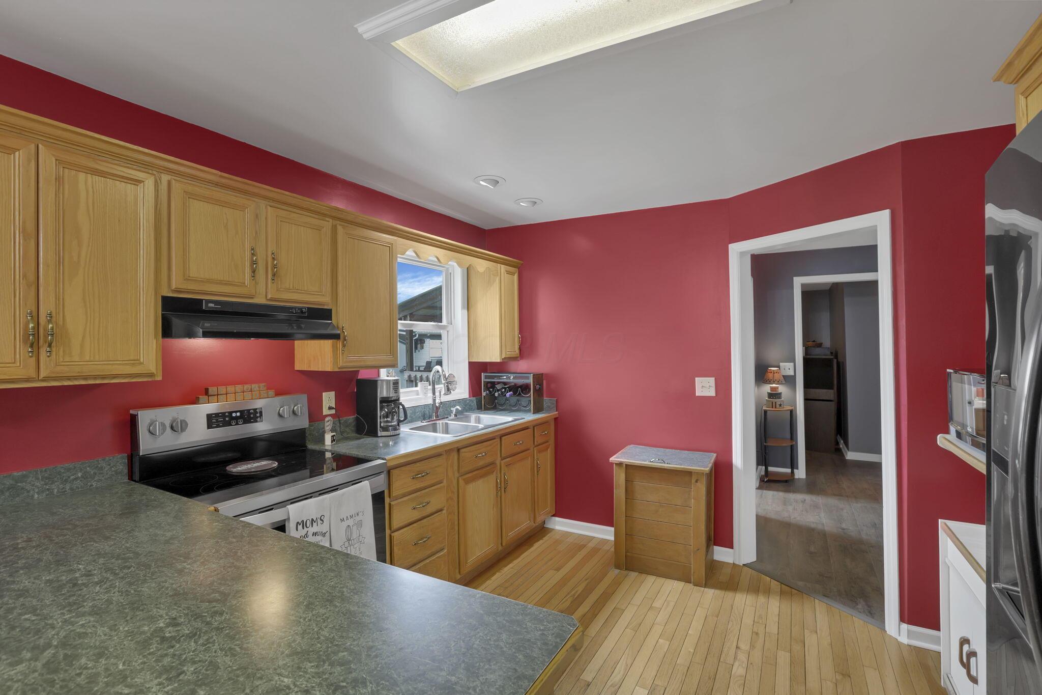 11750 16th Road Southwest Stoutsville, OH 43154 - Photo 14 of 74 Kitchen