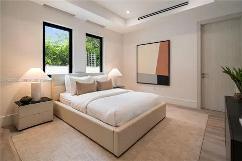 $4,995,000 | 6200 Southwest 83rd Avenue, Miami, FL 33143