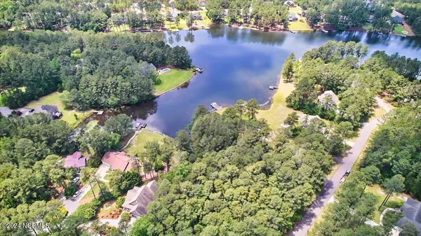 $110,000 | 16 Lakeshore Drive, Wagram, NC 28396
