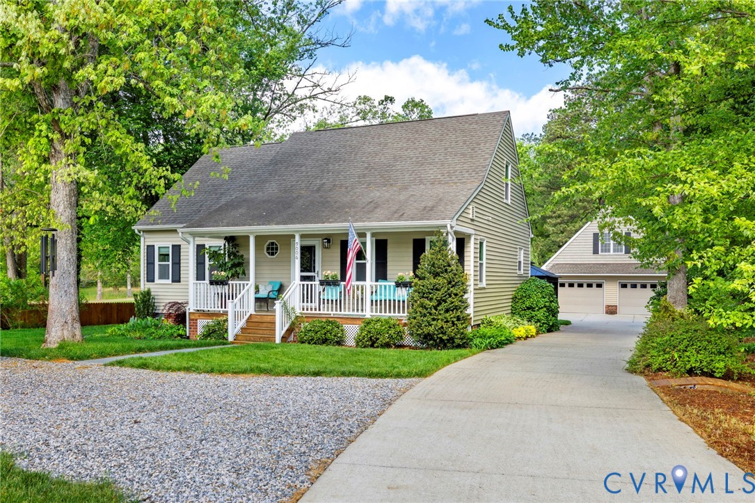 9006 Shawonodasee Road Chesterfield, VA 23832 - Photo 1 of 34