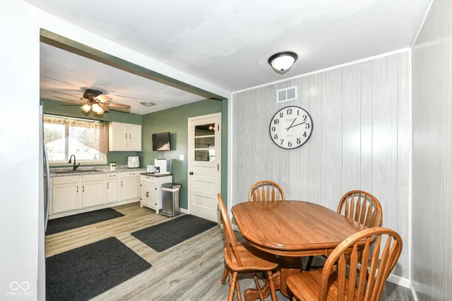 $160,000 | 206 Winding Drive, Alexandria, IN 46001