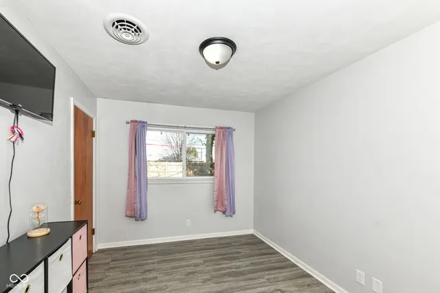 $160,000 | 206 Winding Drive, Alexandria, IN 46001