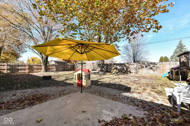 $160,000 | 206 Winding Drive, Alexandria, IN 46001