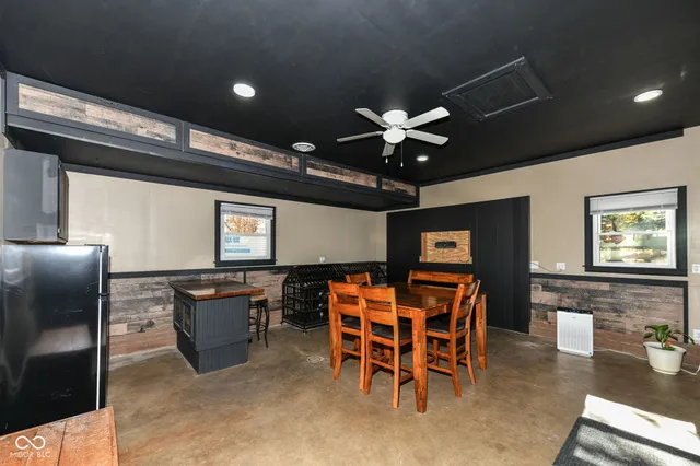 $160,000 | 206 Winding Drive, Alexandria, IN 46001