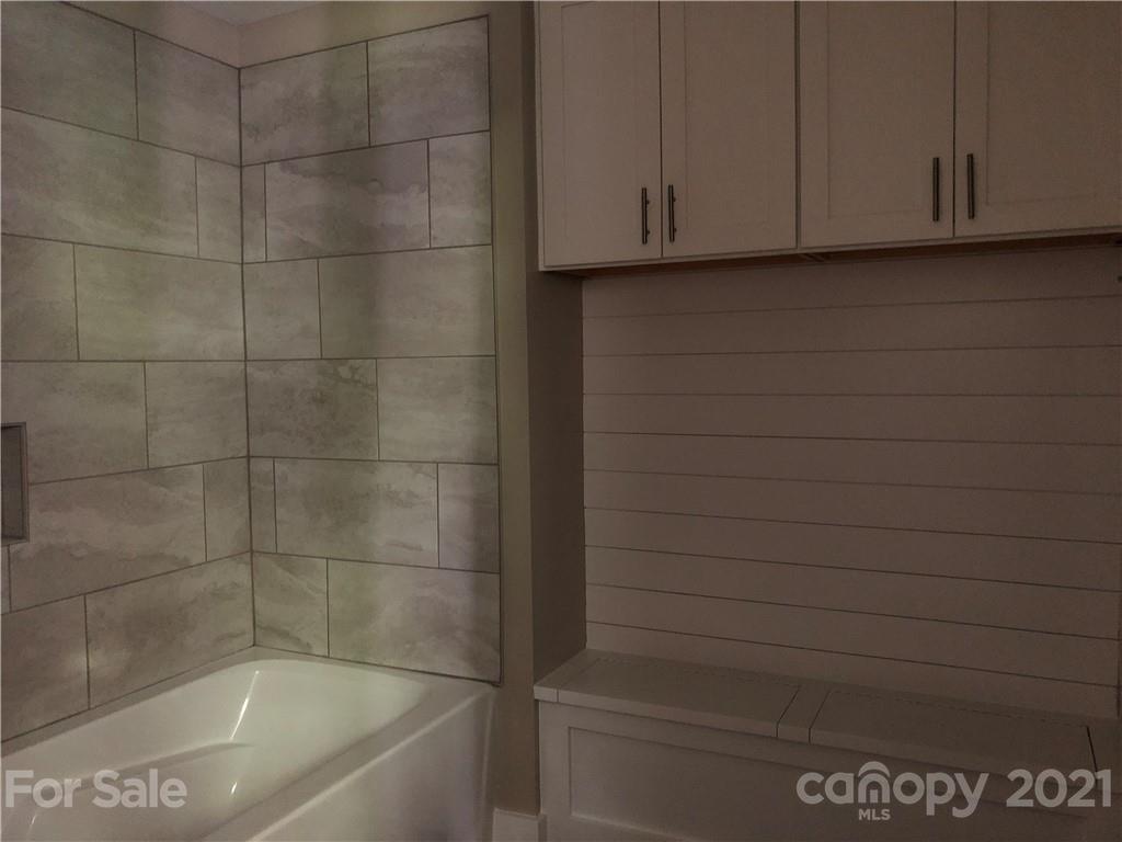 215 Long Branch Road Swannanoa, NC 28778 - Photo 10 of 15 Gallery Image 10