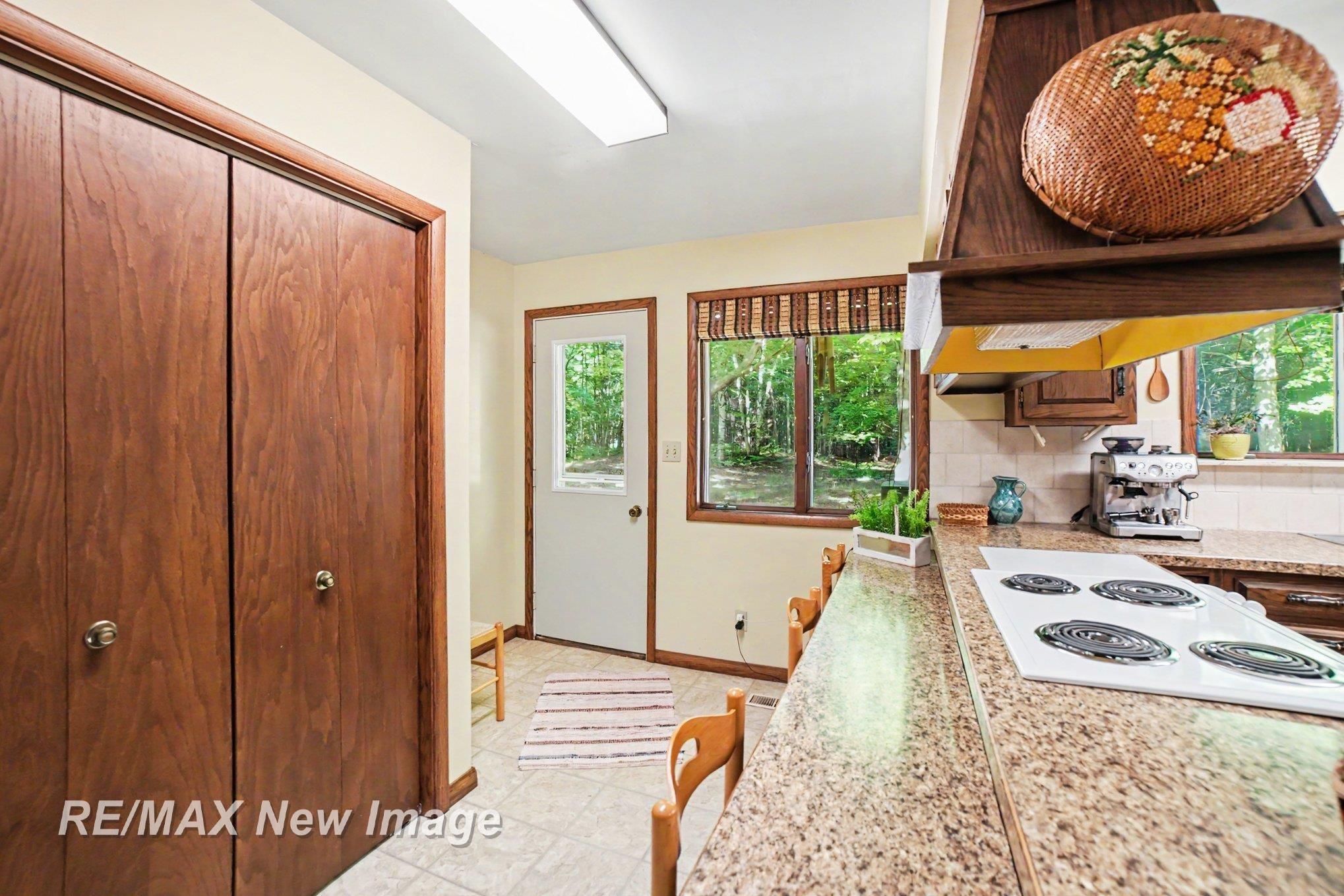 4093 Pruess Road Freeland, MI 48623 - Photo 20 of 53