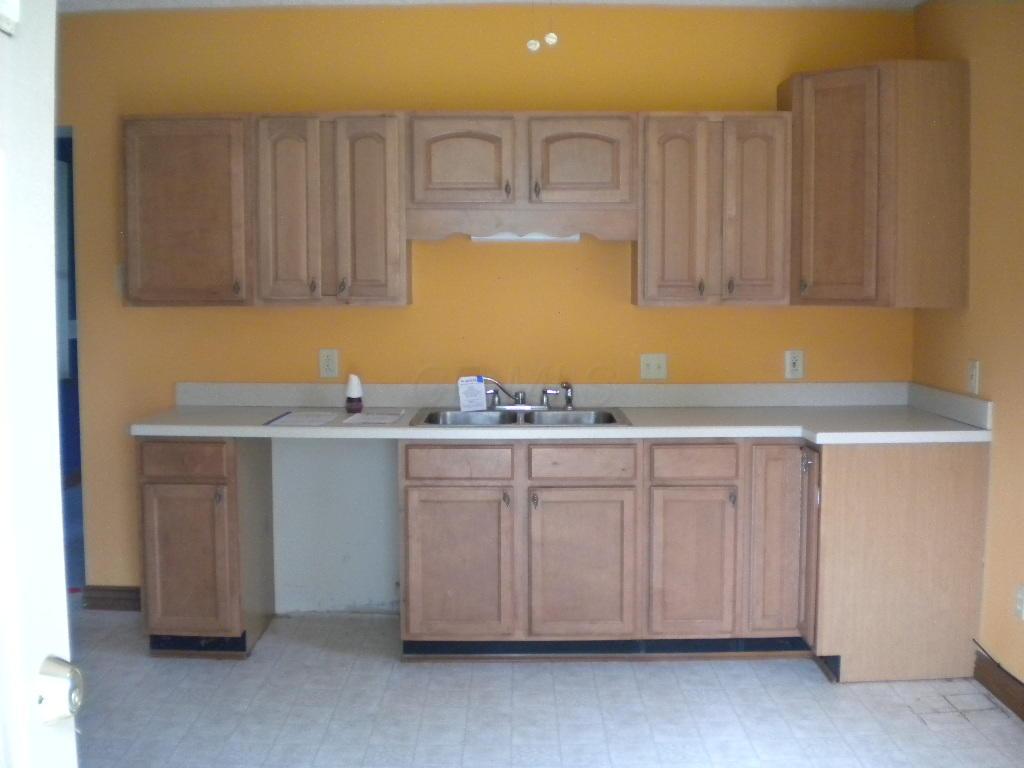 230 London Road Delaware, OH 43015 - Photo 5 of 10 Gallery Image 5