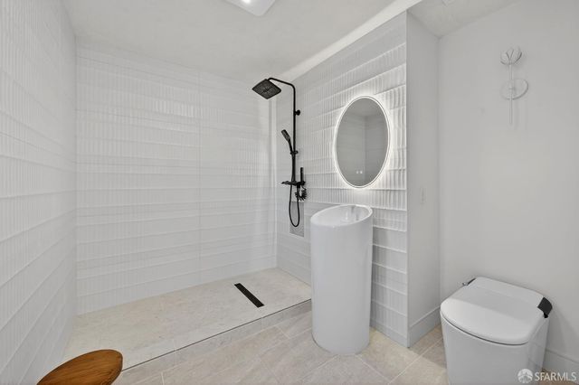 $4,625,000 | 205 Crestview Drive, Orinda, CA 94563