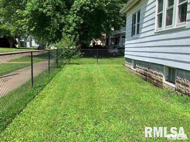 100 North 3rd Street Clinton, IA 52732 - Photo 2 of 21 Gallery Image 2