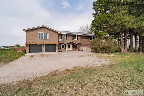 $605,000 | 1036 North 1100 East, Shelley, ID 83274