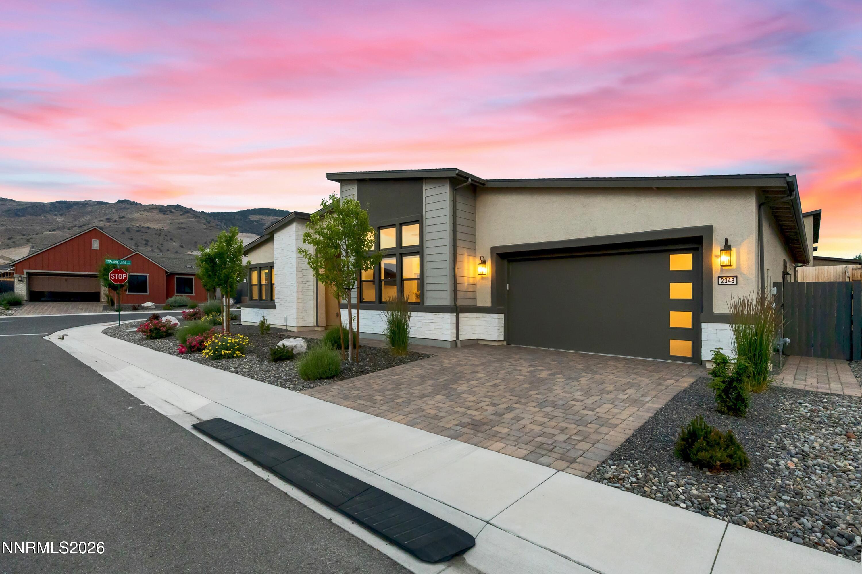 2348 Hammer Falls Drive Reno, NV 89521 - Photo 2 of 43 2