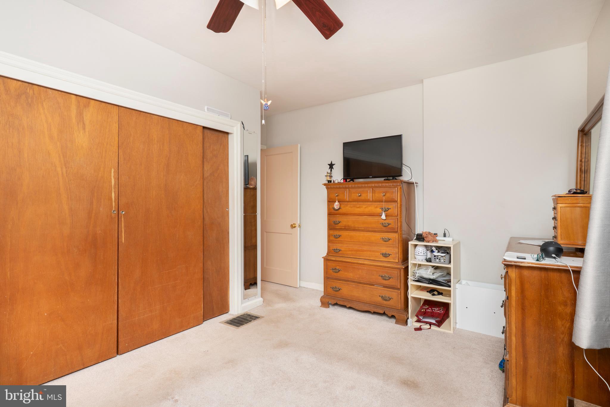 20 Cromby Road Phoenixville, PA 19460 - Photo 17 of 29 Bedroom 1