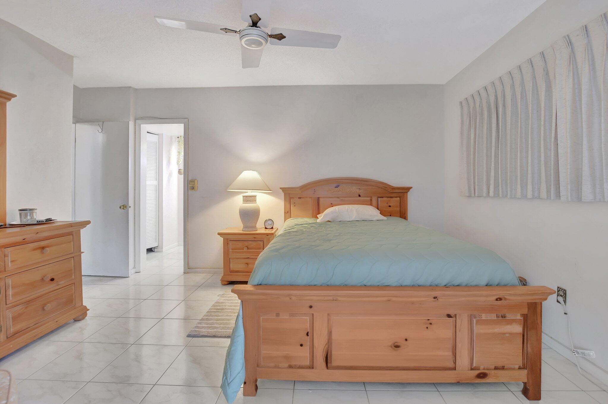 45 Southeast 13th Street, Unit B2 Boca Raton, FL 33432 - Photo 16 of 32 45 SE 13th Street, Boca Raton