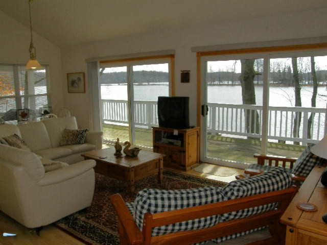7301 North Poplar Road Free Soil, MI 49411 - Photo 4 of 65 Living Room Views