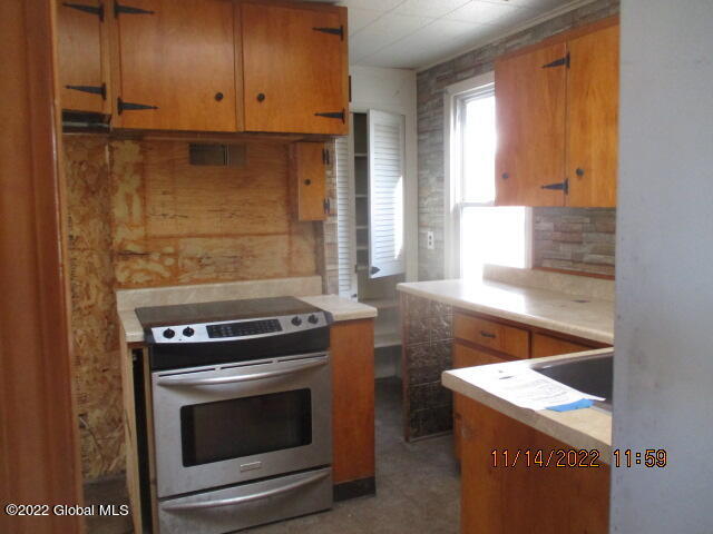 1742 Creek Road Crown Point, NY 12928 - Photo 24 of 90 IMG_0587
