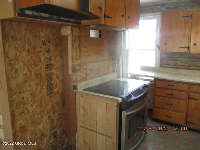 1742 Creek Road Crown Point, NY 12928 - Photo 32 of 90 IMG_0595