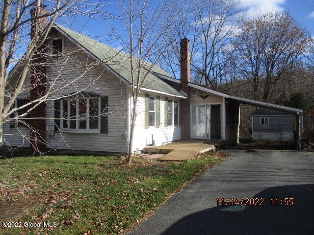 1742 Creek Road Crown Point, NY 12928 - Photo 4 of 90 IMG_0559