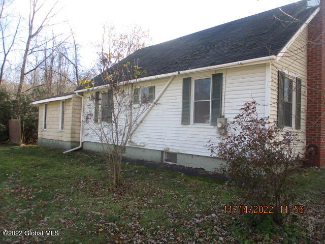1742 Creek Road Crown Point, NY 12928 - Photo 10 of 90 IMG_0566