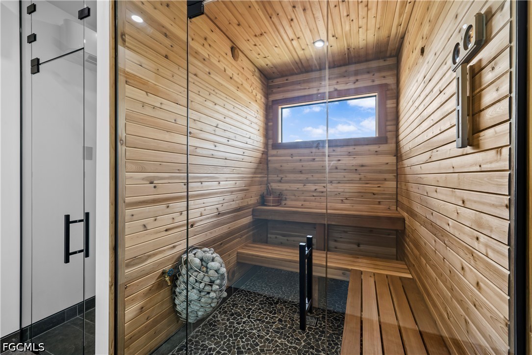 4498 8th Street Northeast Naples, FL 34120 - Photo 4 of 49 a bathroom with a shower