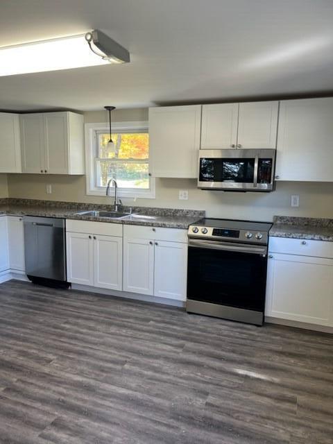 560 Jellerson Road East Waterboro, ME 04030 - Photo 6 of 13 Jellerson kitchen