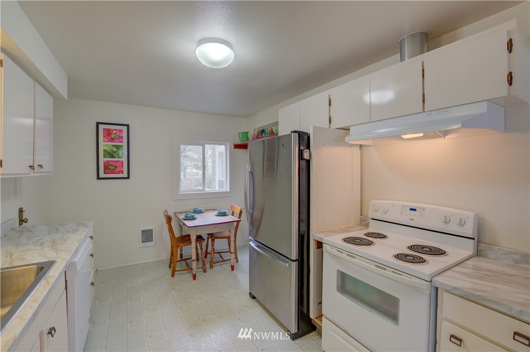 27212 Sandridge Road Ocean Park, WA 98640 - Photo 9 of 27 Gallery Image 9