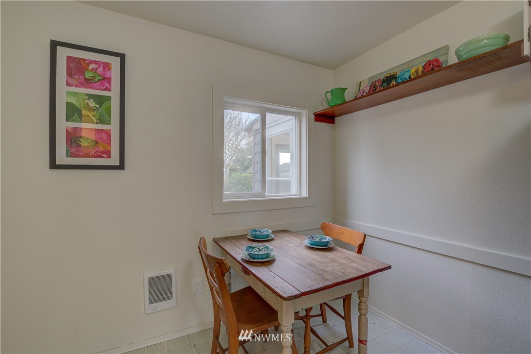 27212 Sandridge Road Ocean Park, WA 98640 - Photo 10 of 27 Gallery Image 10