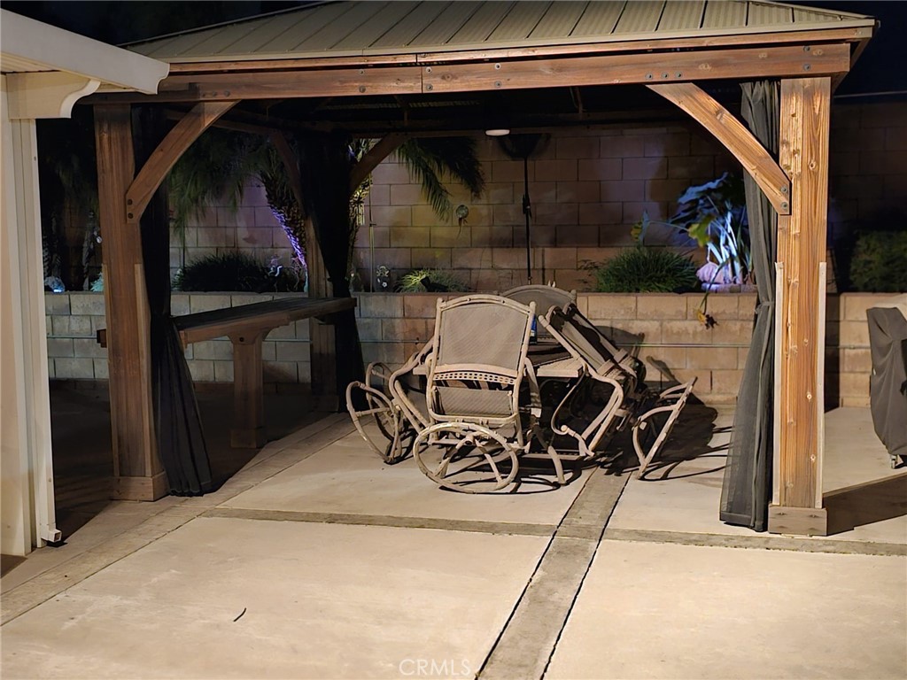 850 West Etiwanda Avenue Rialto, CA 92376 - Photo 15 of 16