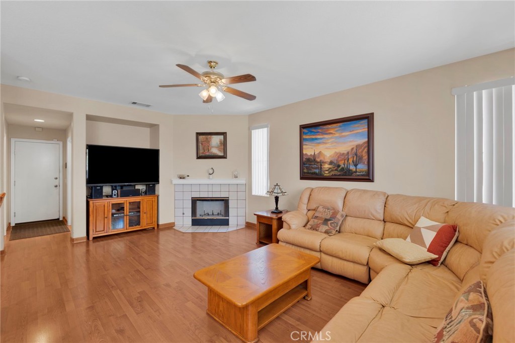 9455 Poppyfield Court Rancho Cucamonga, CA 91730 - Photo 11 of 39