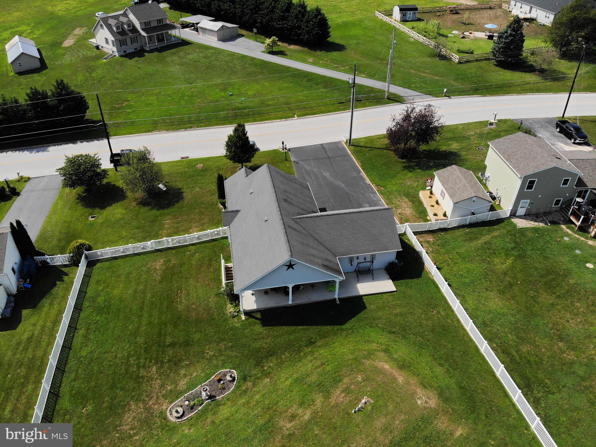 440 Sunset Drive Hanover, PA 17331 - Photo 6 of 32