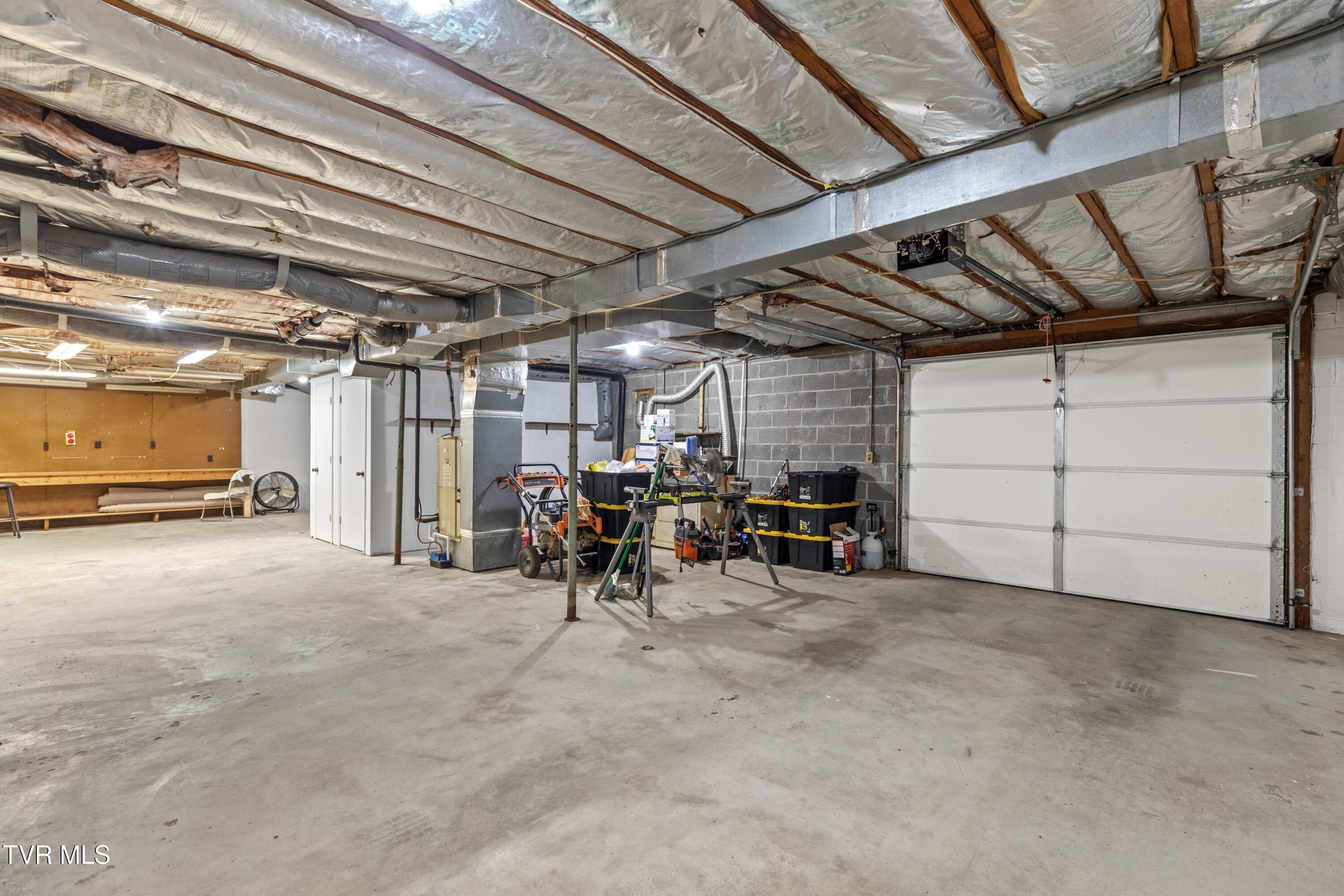1515 Baileyton Road Greeneville, TN 37745 - Photo 23 of 31 023-1515BaileytonRoad-Greeneville-TN-377