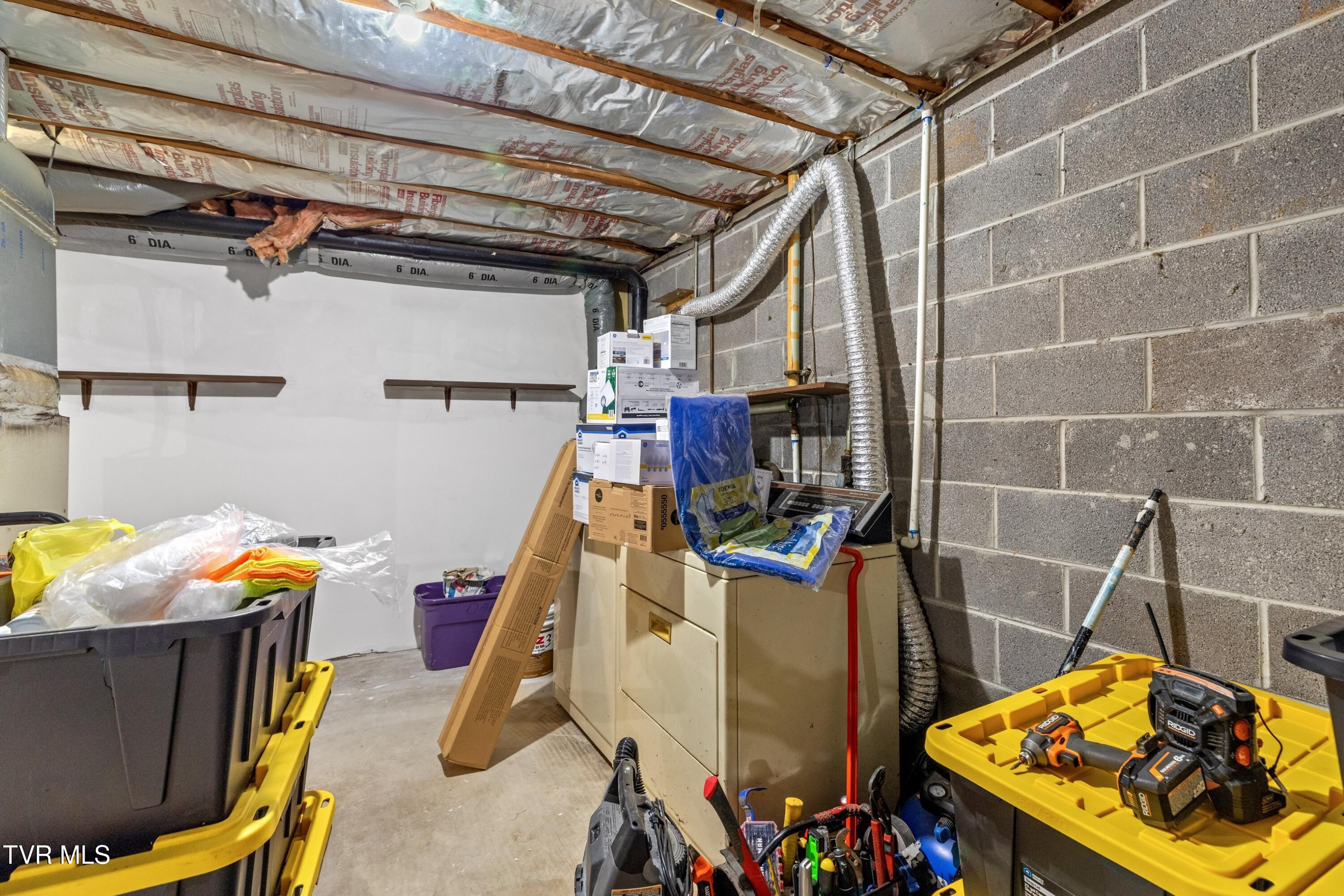 1515 Baileyton Road Greeneville, TN 37745 - Photo 24 of 31 024-1515BaileytonRoad-Greeneville-TN-377