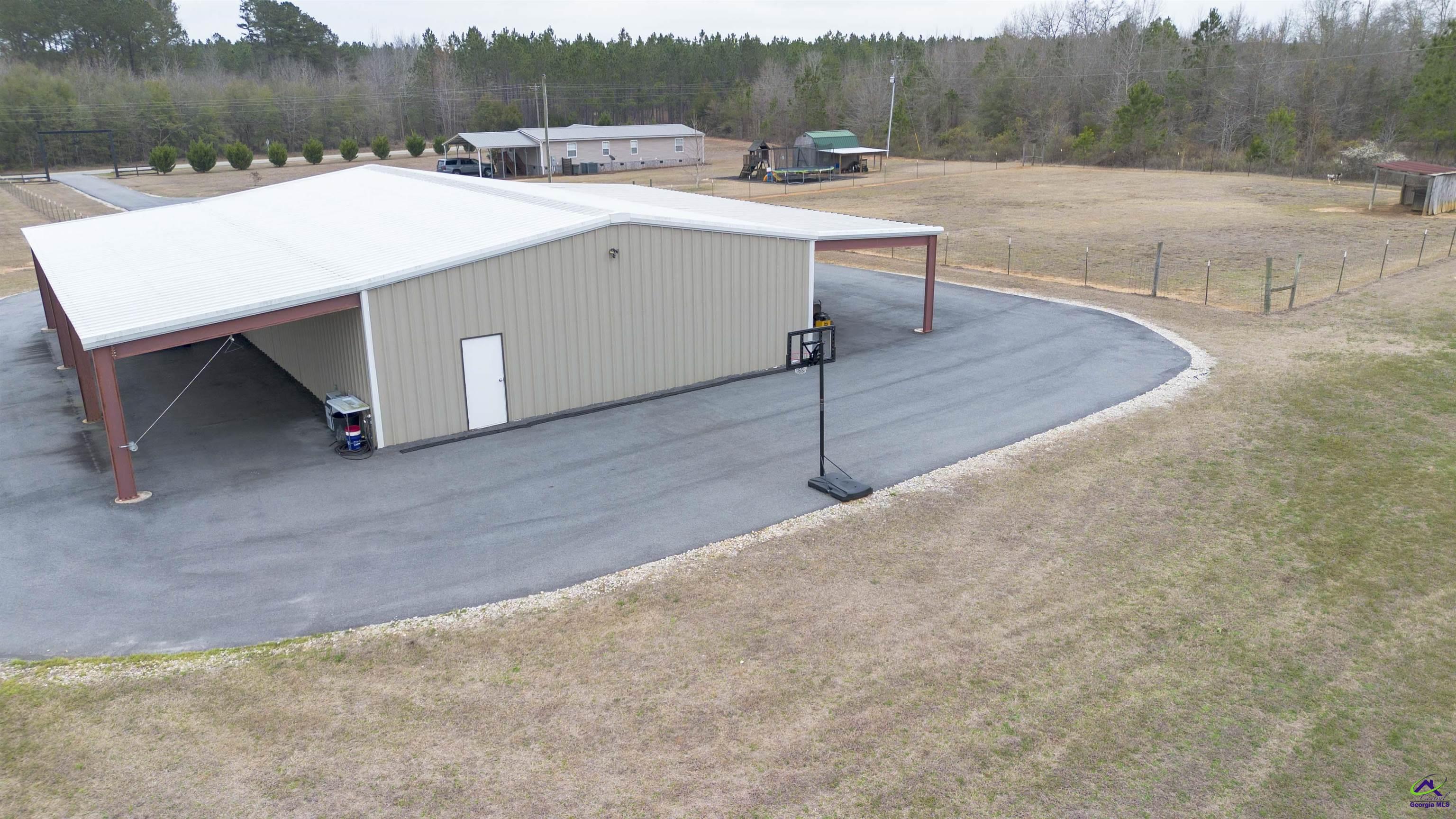 500 Old Milledgeville Road Cochran, GA 31014 - Photo 16 of 48