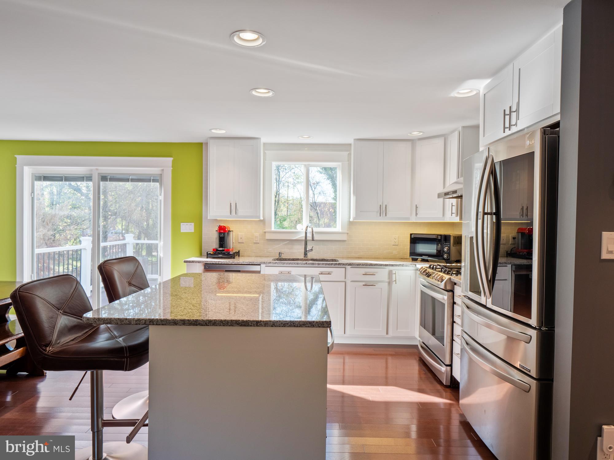 5812 Heming Avenue Springfield, VA 22151 - Photo 9 of 44
