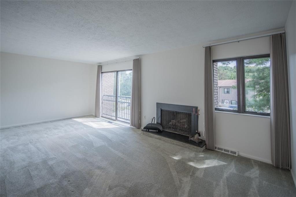 211 Georgetown Lane Export, PA 15632 - Photo 2 of 25 Gallery Image 2