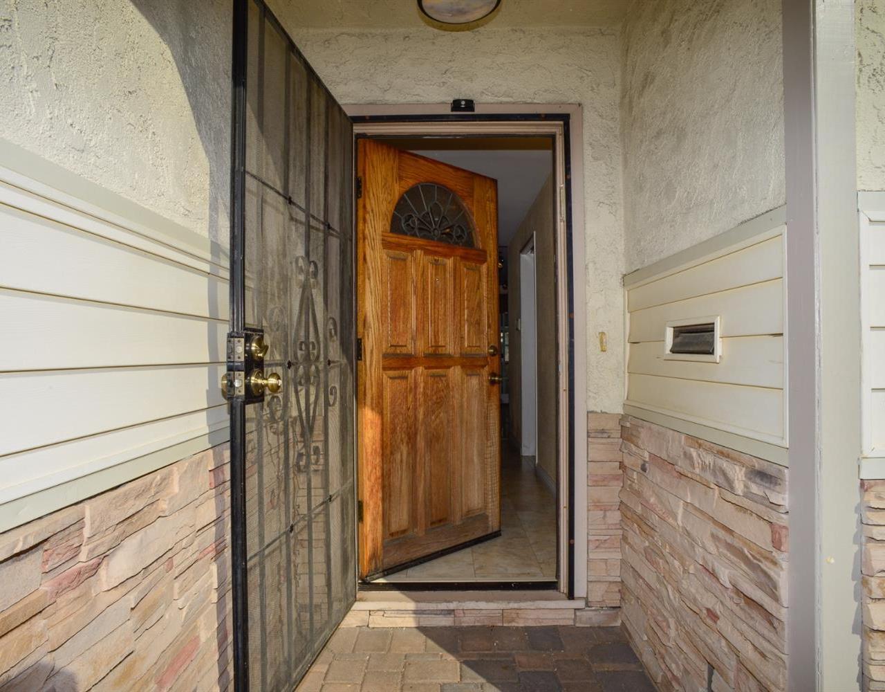 707 Bethany Road Burbank, CA 91504 - Photo 3 of 24