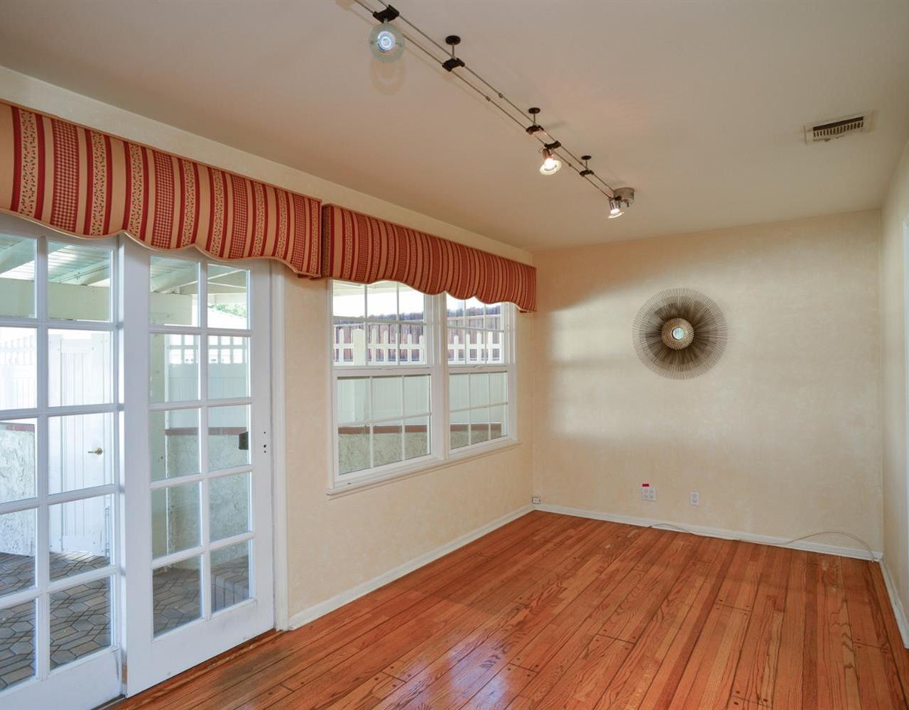 707 Bethany Road Burbank, CA 91504 - Photo 7 of 24