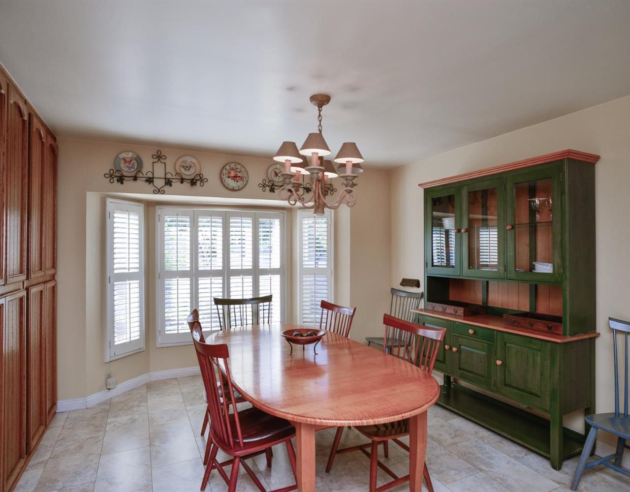 707 Bethany Road Burbank, CA 91504 - Photo 8 of 24