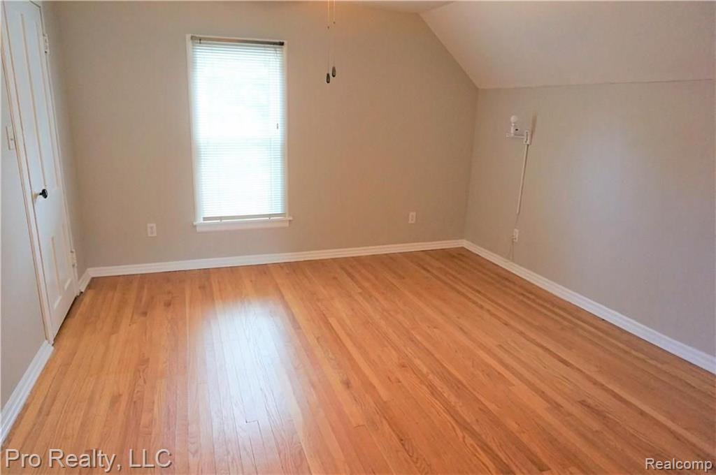21045 Gill Road Farmington Hills, MI 48335 - Photo 19 of 19