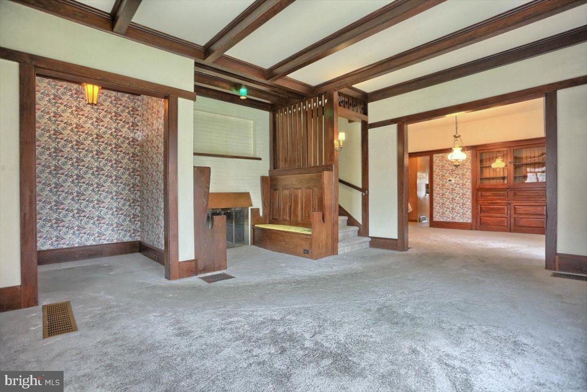 37 East Ridge Street Carlisle, PA 17013 - Photo 8 of 43 Gallery Image 8