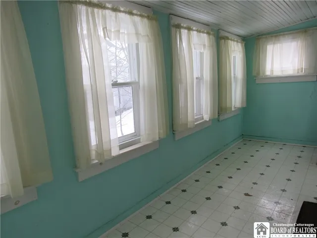 $69,900 | 135 South Main Street, Jamestown, NY 14701