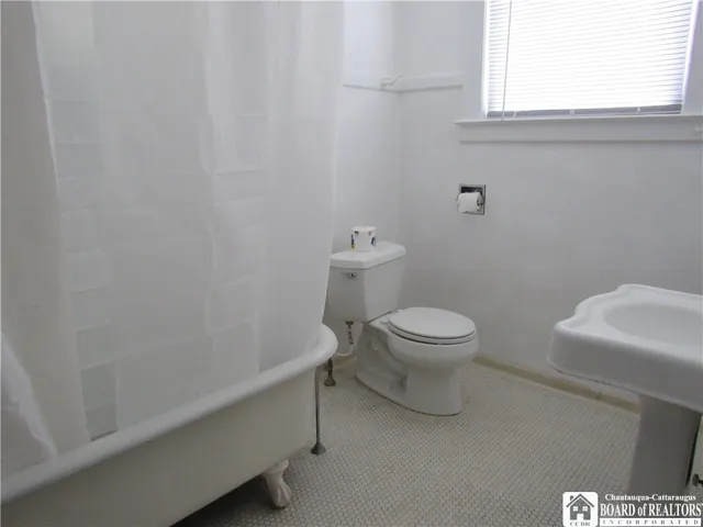 $69,900 | 135 South Main Street, Jamestown, NY 14701