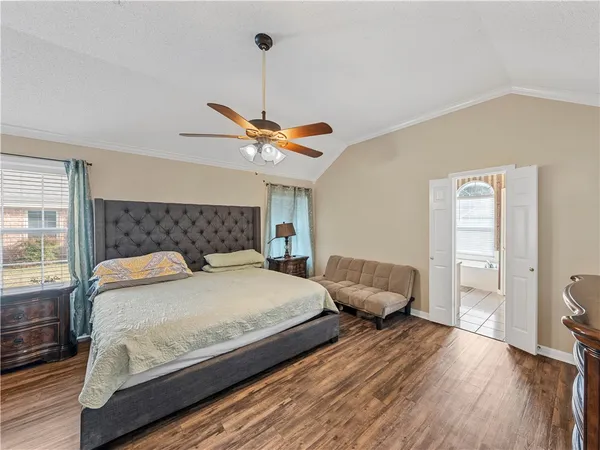 $350,000 | 216 Toluca Trail, Hewitt, TX 76643