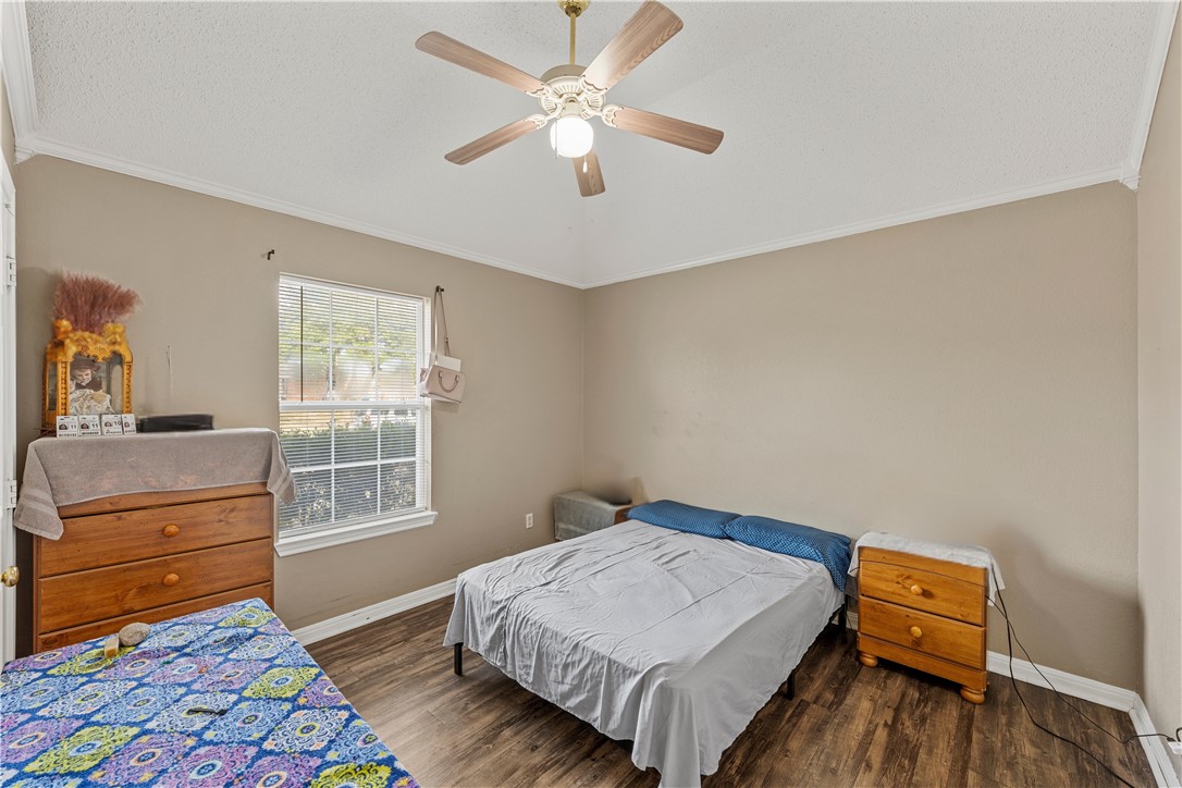 216 Toluca Trail Hewitt, TX 76643 - Photo 15 of 19