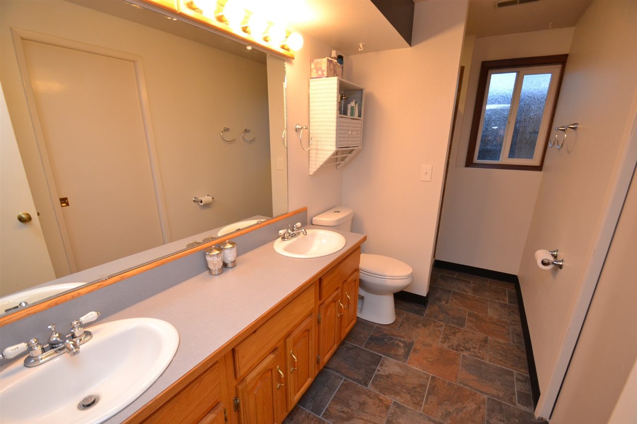3308 South Wilbur Road Spokane Valley, WA 99206 - Photo 15 of 20 Gallery Image 15