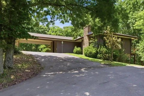 $3,600,000 | 6010 Murray Lane, Brentwood, TN 37027