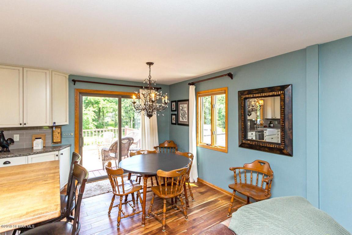 325 28th Street Southwest Rochester, MN 55902 - Photo 9 of 31 Gallery Image 9