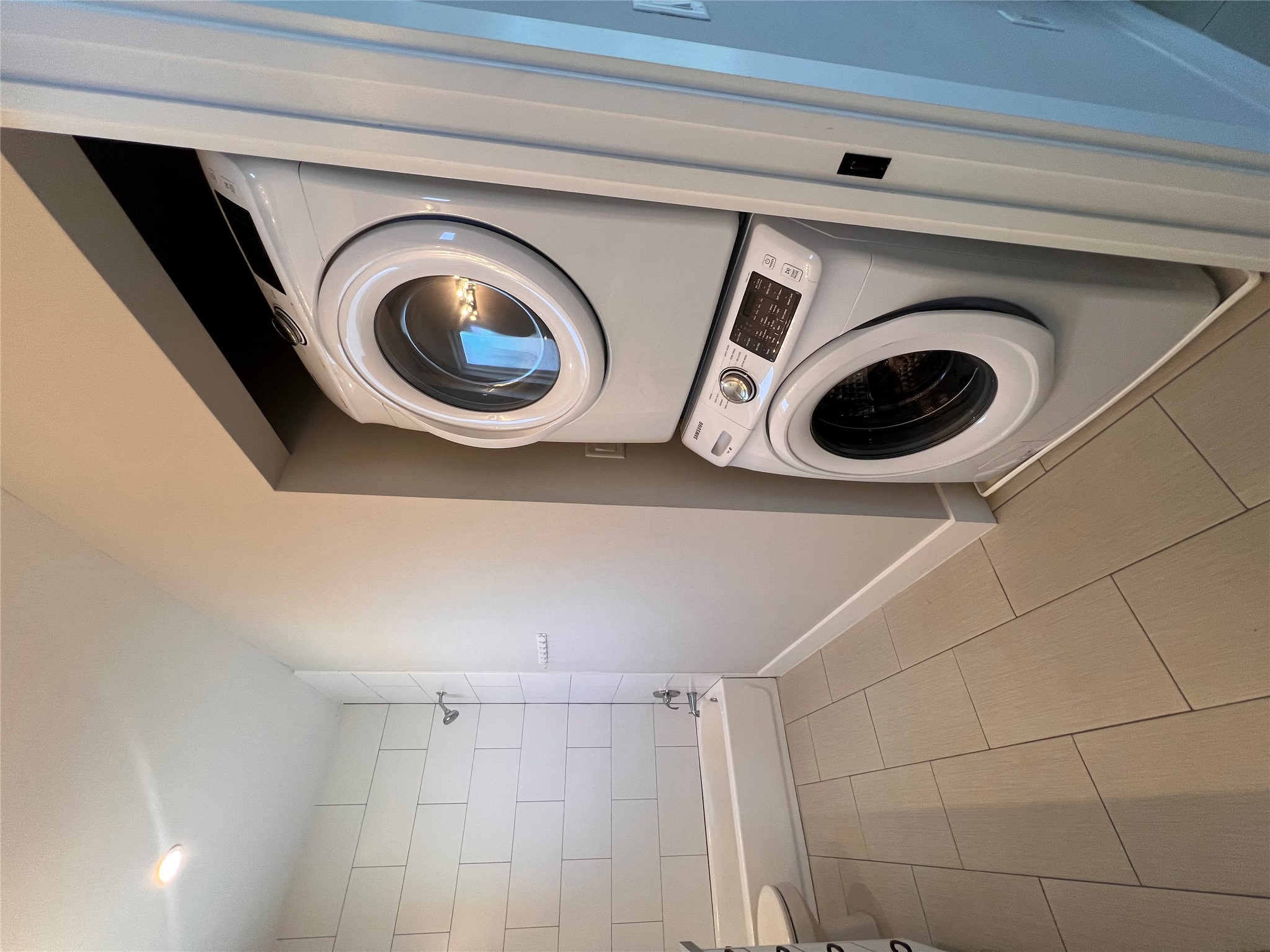 1101 Stobaugh Street, Unit B Austin, TX 78757 - Photo 13 of 21 a utility room with dryer and washer